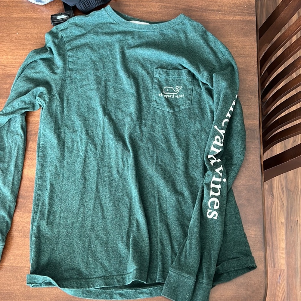 Vineyard vines long sleeve tee